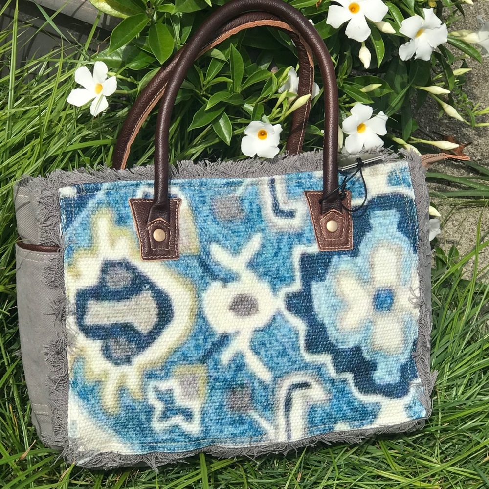 Small tote bag - Picture 2 of 2